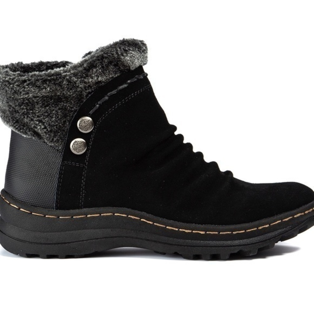 NIB Bare Traps Womens Alick Closed Toe Ankle Fashion Boots Size 6